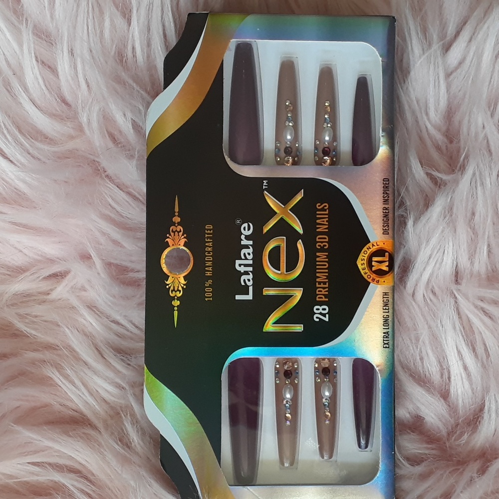 Brand New LAfLARE NEX PREMIUM False Nails- XL